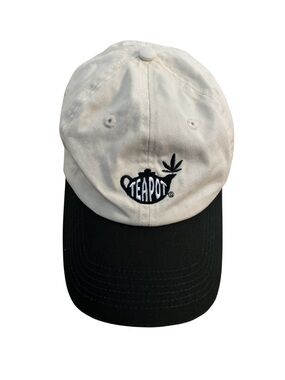 Teapot Logo Baseball Cap in Cream and Green